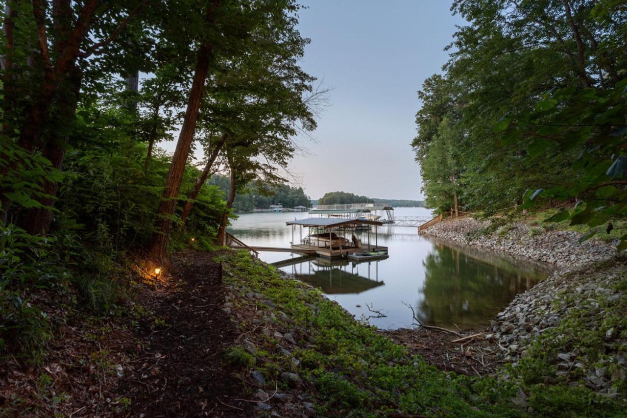 Lanier Landing - Private Dock Hot Tub Game Room Gainesville Exterior photo